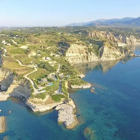 Kalypso Infinity Pool