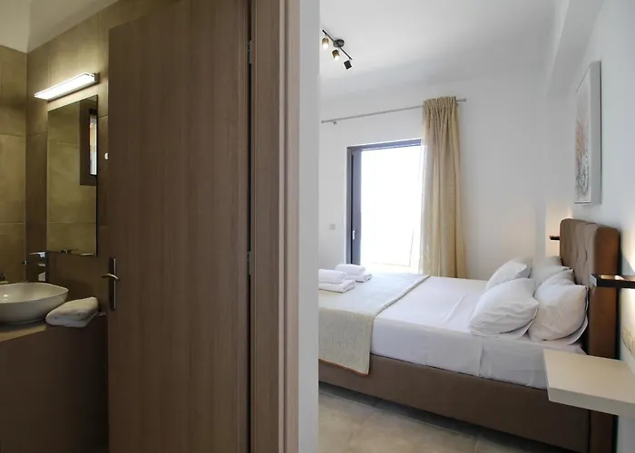 Kalypso Infinity Pool Vila *