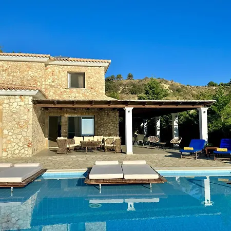 Vila Kalypso Infinity Pool Livathos (Kefalonia)